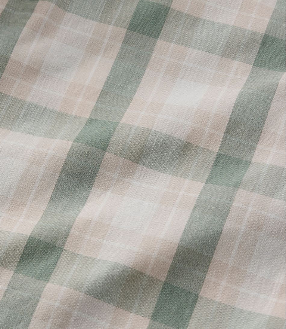 Men's Comfort Stretch Performance® Chambray Shirt, Short-Sleeve, Slightly Fitted Untucked Fit, Plaid - L.L.Bean Customer Favorite