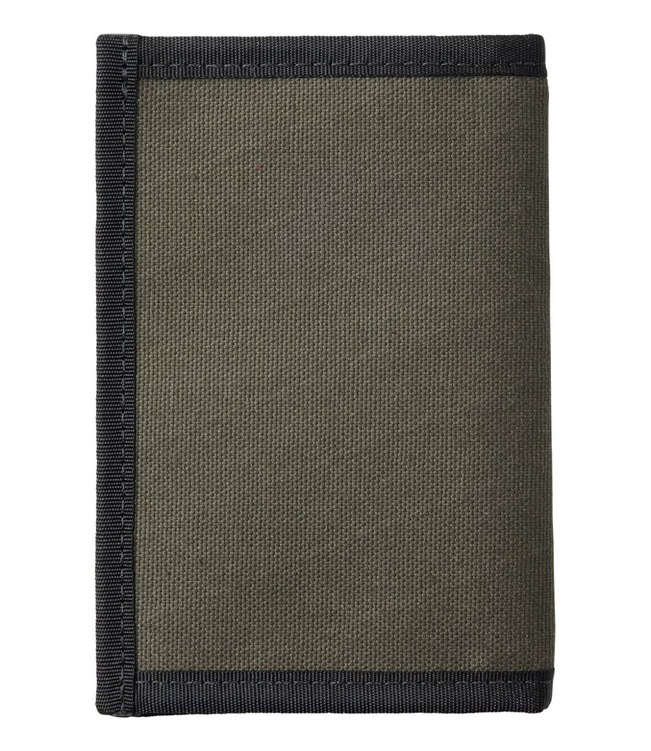 Flowfold RFID Navigator Passport Holder - L.L.Bean Trusted